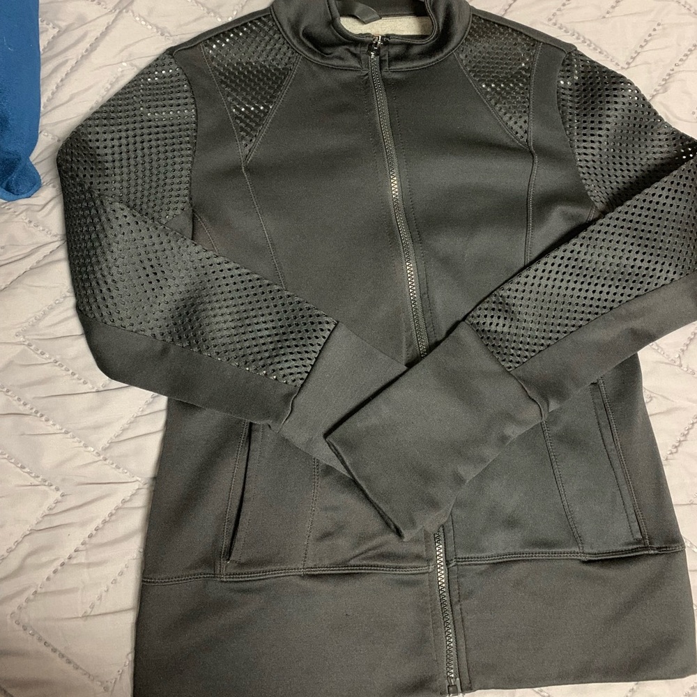 Athletic jacket